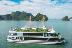 Ha Long Bay VIP Day Trip with Hotel Pickup