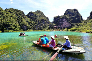 Hands-On Vietnam: Cycling, Rafting & Village Life Experience
