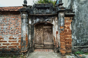 Hanoi: Duong Lam Village, Cooking Class, Black River Cruise