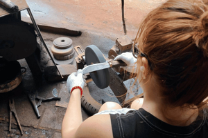 Traditionele workshop messen maken in Hanoi