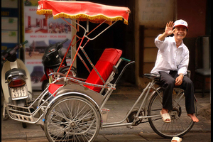 Tour gastronomico a piedi di Hanoi e giro in bicicletta