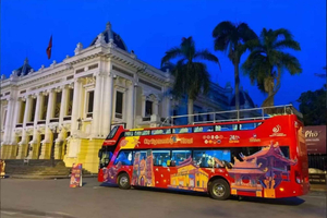 wycieczka autobusowa hop-on hop-off z audioprzewodnikiem
