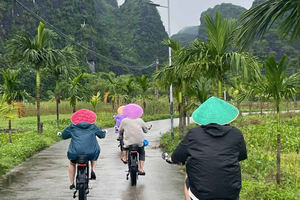 Ninh Binh E-Bike Tour - Tam Coc Secret Landscapes plus