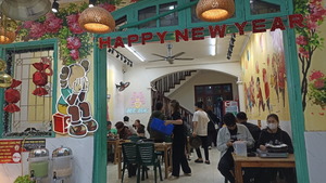 BEE BUK_buffet Lẩu Nướng Chảo Gang