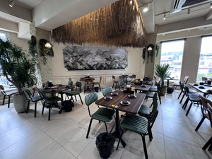 Cuốn Deli