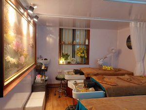 Diamond Lotus Wellness & Spa