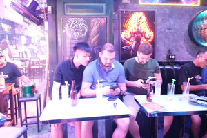 Dragon Ball Bar