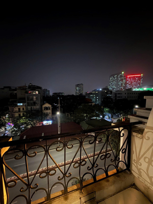 Golden Hotel