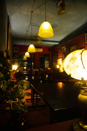Kin Kín Cafe & Bar