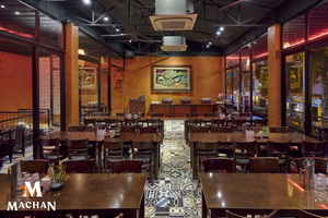 Machan Restaurant & Live Music Hanoi