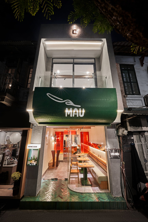 MÀU