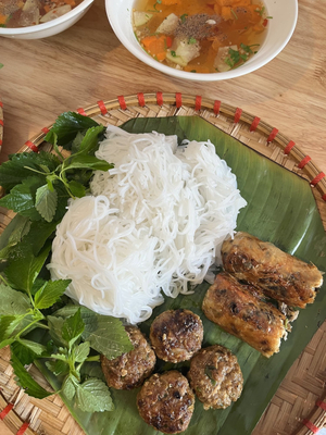 Mộc cuốn restaurant - Hương vị Hà Thành