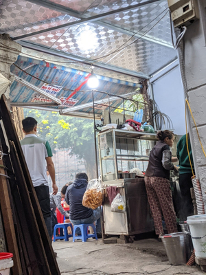 Phở 1B Hai Bà Trưng