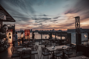 SkyOn9 Rooftop Westlake