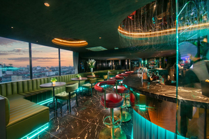 Upper Haven Sky Bar
