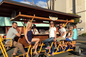 Honolulu: tour por cervecerías de Kaka'ako en bici para 15 pasajeros