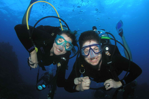 Kaanapali Lahaina: Intro Scuba Dive in Maui Strong Swimmers