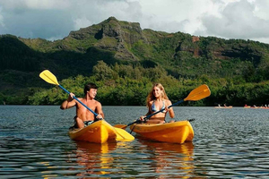 Kauai: Wailua Waterfall and River Kayak Adventure with Lunch