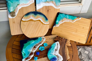 Maui: Epoxy Resin Cheeseboard Workshop 90 min