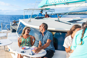 Maui: navegación de lujo con cena al atardecer en Ka'anapali