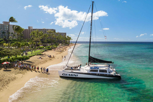 Maui: Snorkeling and Sailing Adventure with Buffet Lunch