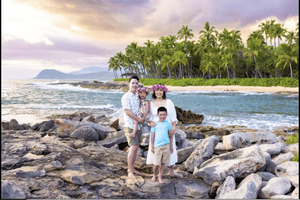 Oahu: sesión de fotos hawaiana al atardecer en la playa