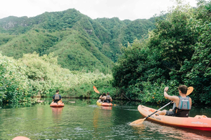 Oahu Alquiler de 4 horas de kayak en el río Kahana Rainforest