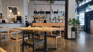 Miro Kaimuki - The Counter