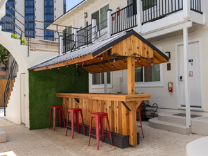 Seaside Women's Hostel