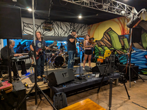 Shaka's Bar & Grill