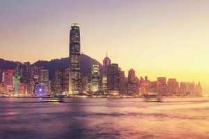 Tour serale con crociera al tramonto nel porto di Victoria e degustazione di dim sum