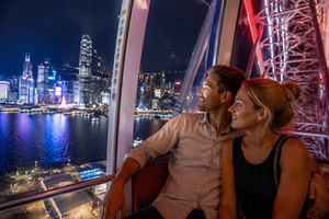 crucero nocturno por el puerto y tour del paisaje urbano con un anfitrión