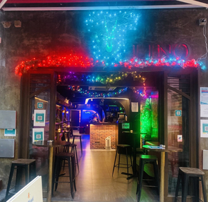 LinQ Bar