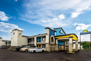 Days Inn by Wyndham Houston East