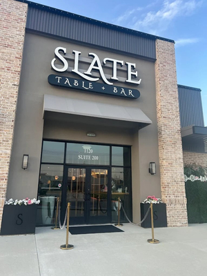 Slate Table + Bar Restaurant