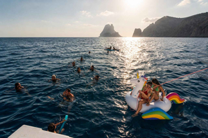 Ibiza to Formentera: Discover paradise in Cala Saona and its secret caves