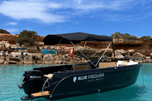 Ibiza : visite privative en bateau avec snorkeling et paddle dans des eaux cristallines