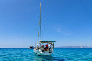 Sailing Day Charter with Hidden Coves