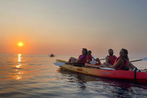Sea Kayaking at Sunset and Sea Caves Tour