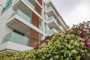 Apartamentos B-Llobet Sun & Confort