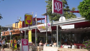 Bar M