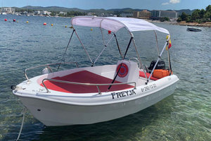 Esplora le calette nascoste di Ibiza: Noleggio barche senza licenza