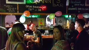 Grannys Bar