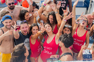 Club flotante de Ibiza - La mejor sesión de Dj en el mar