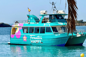 Ibiza: crociera a Formentera con paella, open bar e sosta per fare il bagno