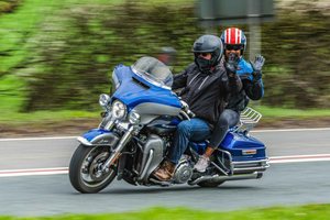 Alton: 1-Hour South Downs Harley Davidson Pillion Tour