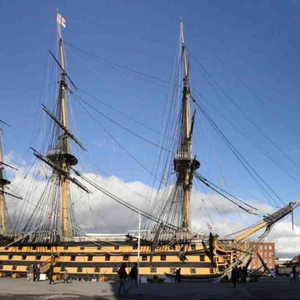 Portsmouth Audio Tour: Legends, Landmarks, and Legacy