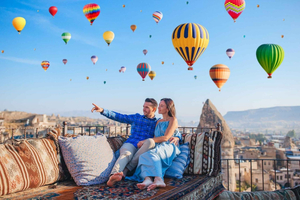 2–3 dagars tur i Kappadokien med flyg och grottahotell