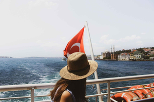 Estambul: tour privado de 1 día por el Bósforo con travesías en ferri