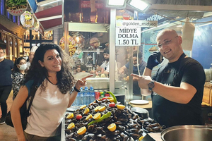 Kulinarisk rundtur i Istanbul: Lokala tavernor och gourmetmat på gatan
